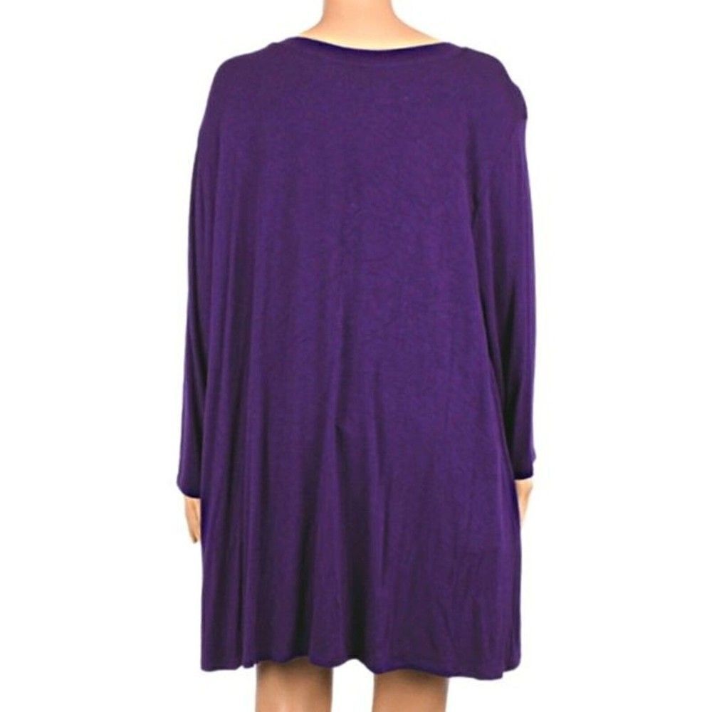 Top ¾ Sleeves Asymmetrical Hem Button Accent Scoop Neck Stretchy Purple Size 3X - Picture 3 of 6